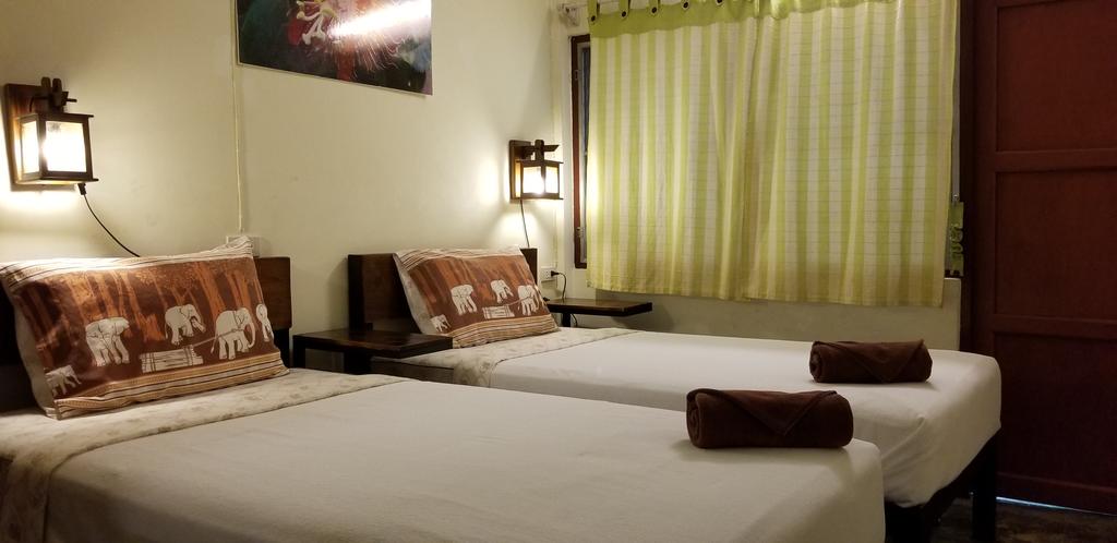 Siriwan Guest House Services