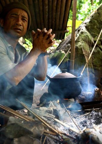 Jungle cooking photo
